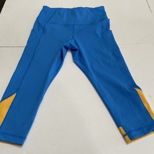 BROOKS  Athletic Running/Yoga Capri Pants - Womens Size Medium Blue